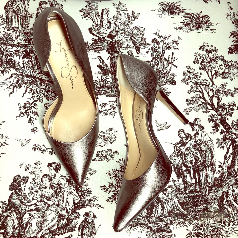Jessica Simpson Phoena Pewter Shoe 7.5